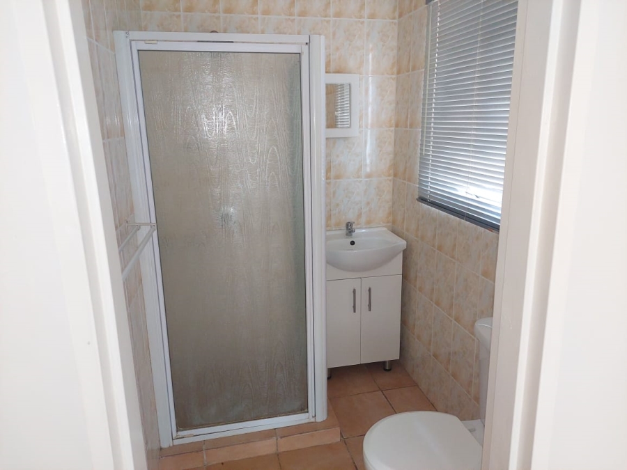 To Let 2 Bedroom Property for Rent in Meiringspark North West